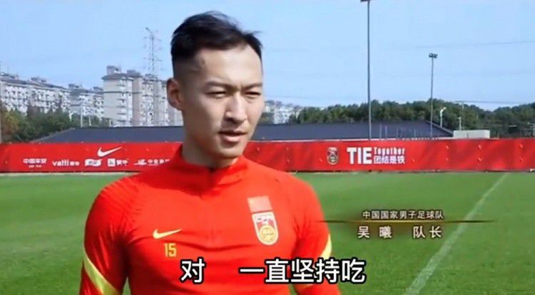 丝袜美腿诱惑视频